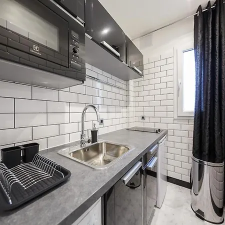 Near Eiffel Tower - Beautiful Flat Apartment Paris