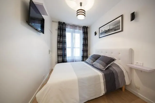 Near Eiffel Tower - Beautiful Flat Parigi