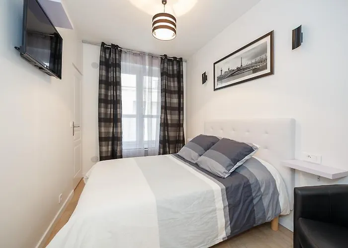 Near Eiffel Tower - Beautiful Flat Διαμέρισμα *