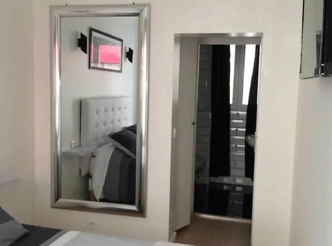 Διαμέρισμα Near Eiffel Tower - Beautiful Flat