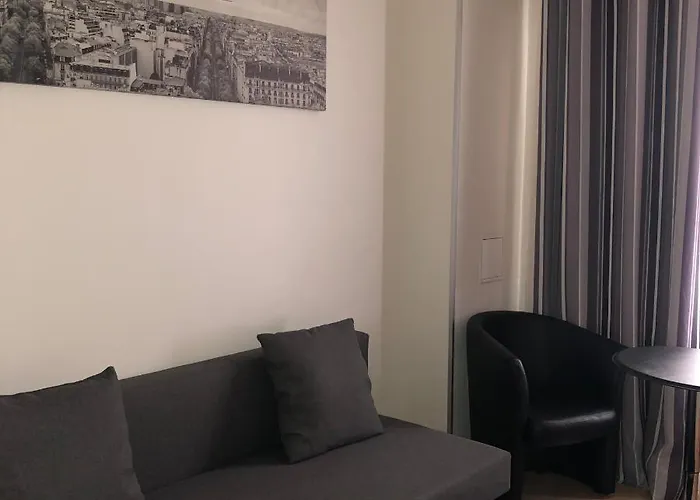 Near Eiffel Tower - Beautiful Flat * Παρίσι